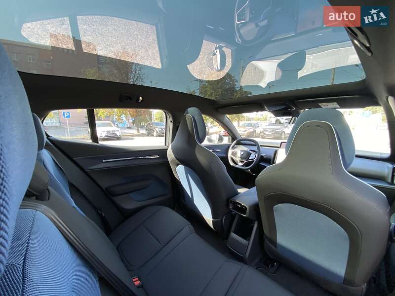 Позашляховик / Кросовер Volvo EX30 2024 в Дніпрі