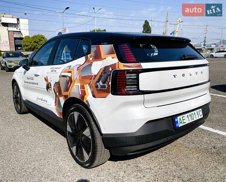 Позашляховик / Кросовер Volvo EX30 2024 в Дніпрі