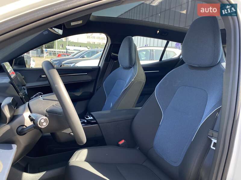 Позашляховик / Кросовер Volvo EX30 2024 в Дніпрі