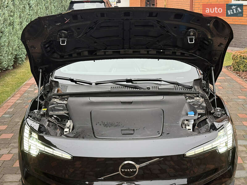 Внедорожник / Кроссовер Volvo EX30 2024 в Луцке фото 19 Внедорожник / Кроссовер Volvo EX30 2024 в Луцке