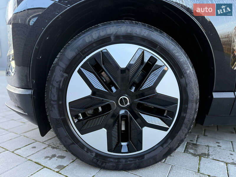 Внедорожник / Кроссовер Volvo EX30 2024 в Луцке фото 10 Внедорожник / Кроссовер Volvo EX30 2024 в Луцке