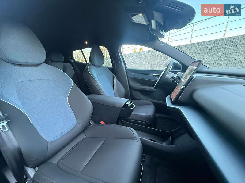 Внедорожник / Кроссовер Volvo EX30 2024 в Луцке фото 4 Внедорожник / Кроссовер Volvo EX30 2024 в Луцке