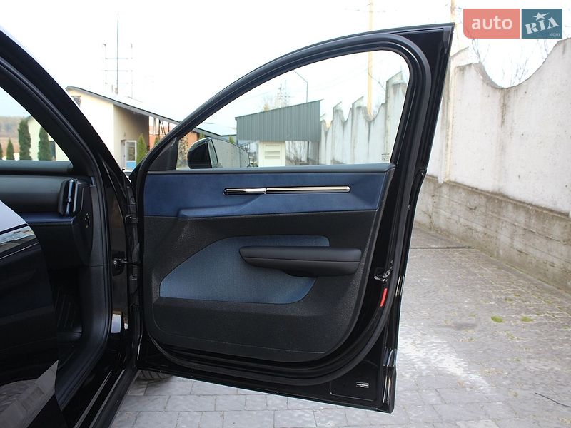 Внедорожник / Кроссовер Volvo EX30 2024 в Трускавце