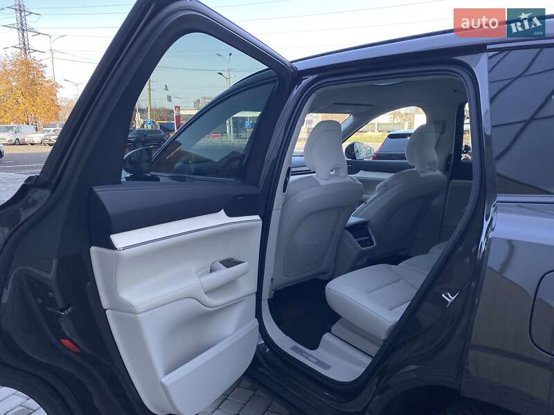 Позашляховик / Кросовер Volvo EX90 2025 в Дніпрі фото 33 Позашляховик / Кросовер Volvo EX90 2025 в Дніпрі