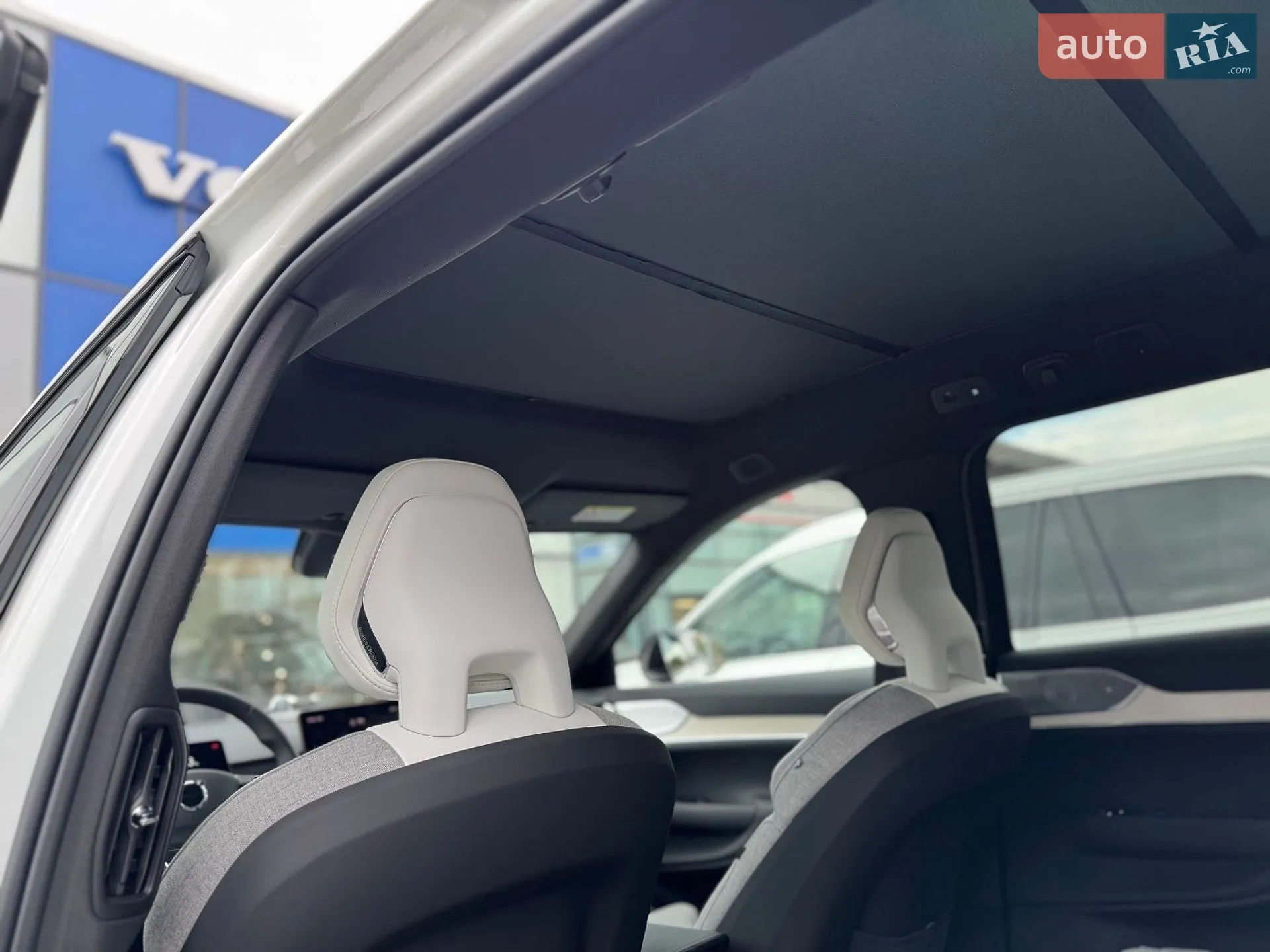 2025 Volvo EX90 - мініатюра 6