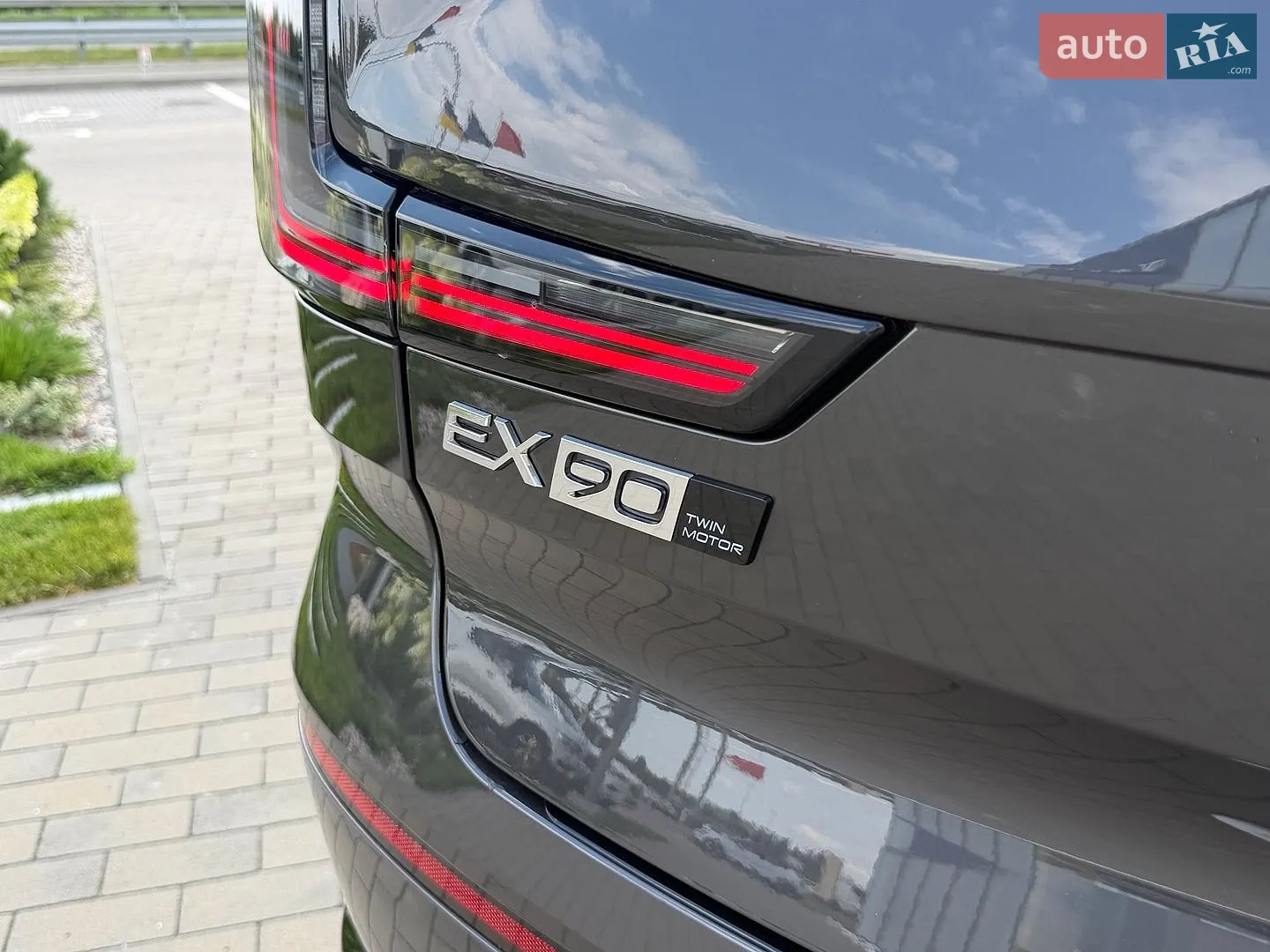 2025 Volvo EX90 - мініатюра 13