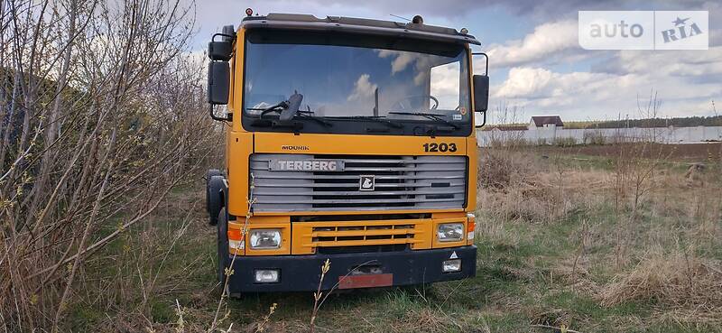 Volvo F12 1995