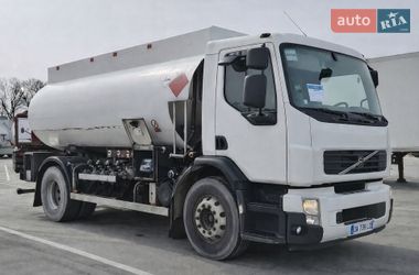 Бензовоз Volvo FE 2013 в Тернополе