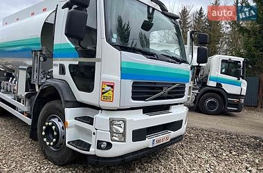 Бензовоз Volvo FE 2013 в Тернополі