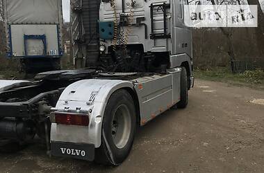 Тягач Volvo FH 12 2000 в 