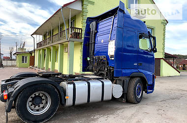 Тягач Volvo FH 12 2005 в Золочеві