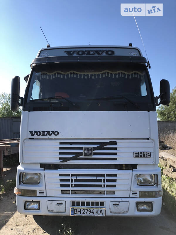 Контейнеровоз Volvo FH 12 1998 в Черноморске