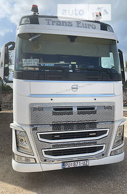 Тягач Volvo FH 12 2015 в 