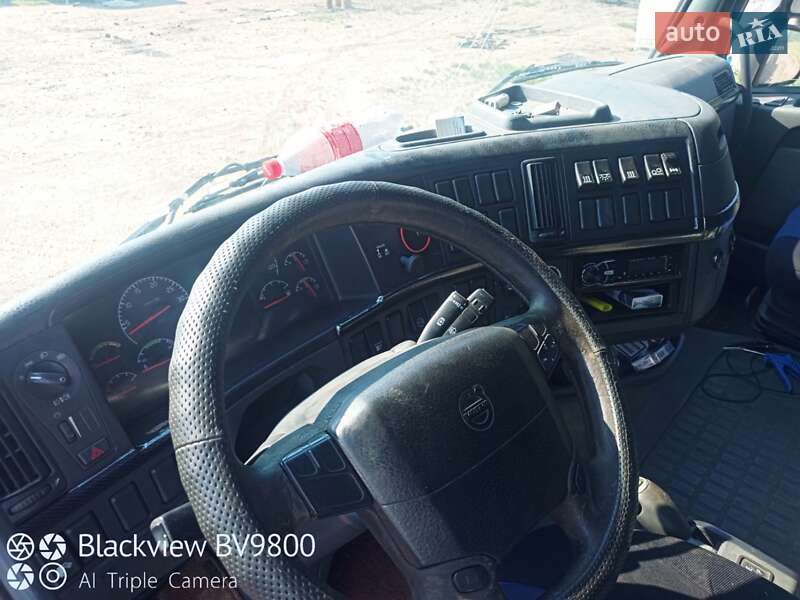 Кран-манипулятор Volvo FH 12 2005 в Нежине