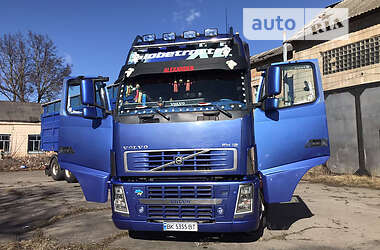Тягач Volvo FH 12 2004 в 