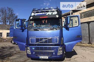 Тягач Volvo FH 12 2004 в 