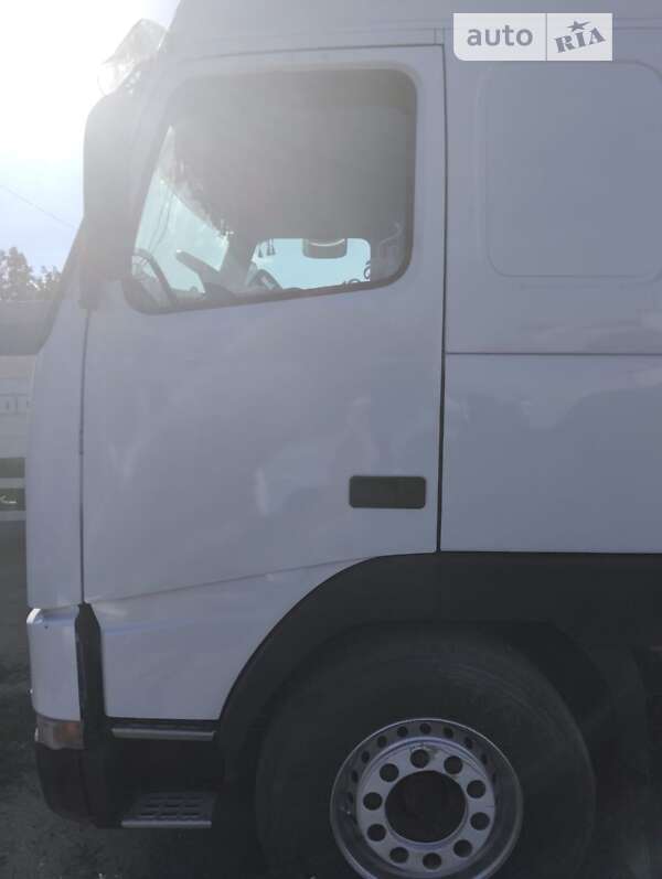 Тягач Volvo FH 12 2001 в Первомайську