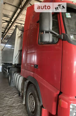 Тягач Volvo FH 12 2003 в 