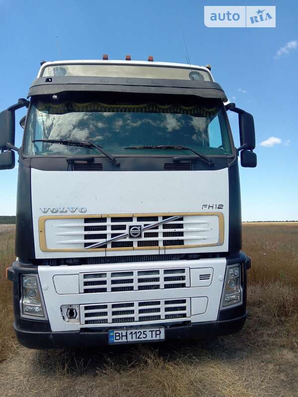 Тягач Volvo FH 12 2004 в Березанці