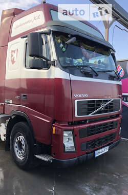 Тягач Volvo FH 12 2004 в 