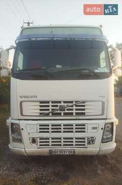 Зерновоз Volvo FH 12 2004 в 