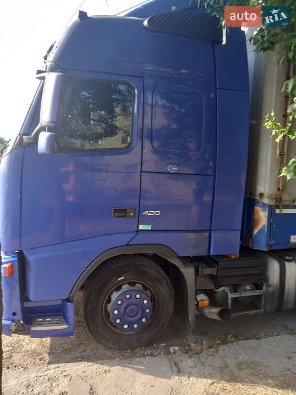 Тягач Volvo FH 12 2003 в Арцизе