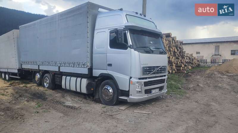 Тентований Volvo FH 12 2002 в Верховині