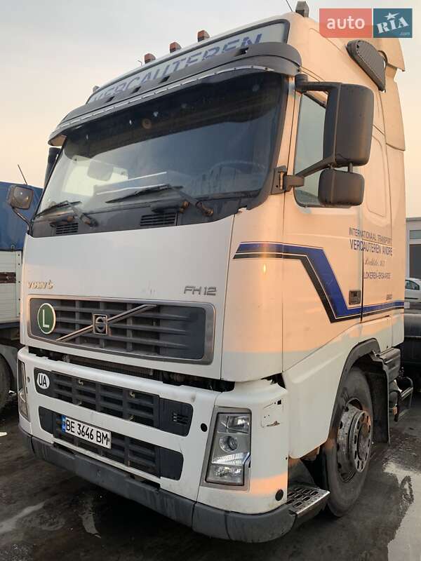 Цистерна Volvo FH 12 2003 в 