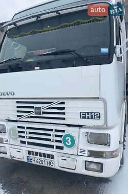 Тягач Volvo FH 12 2001 в 