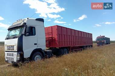 Тягач Volvo FH 12 2004 в 