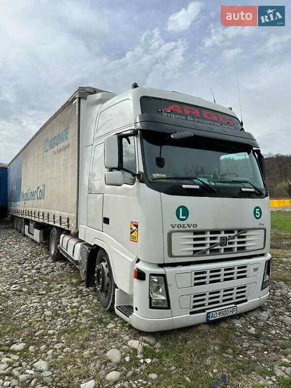 Тентований Volvo FH 12 2008 в 