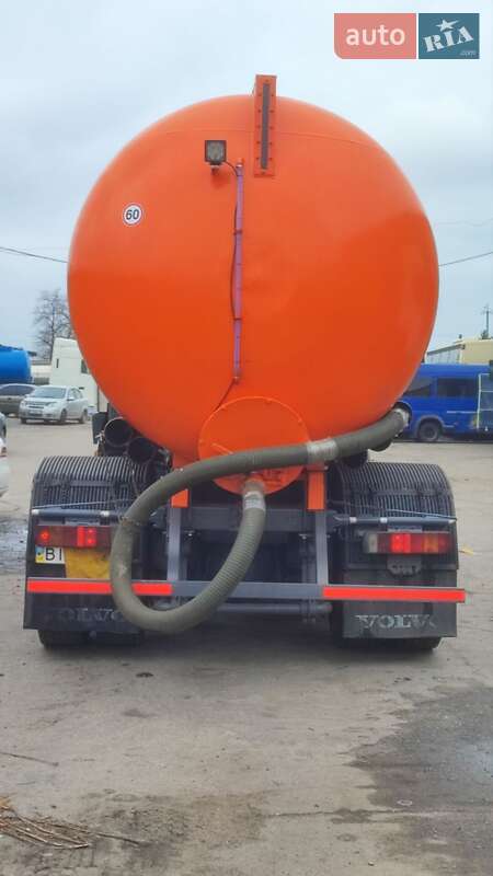 Машина  асенізатор (вакуумна) Volvo FH 12 1999 в Кременчуці