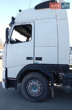 Тягач Volvo FH 12 2001 в 