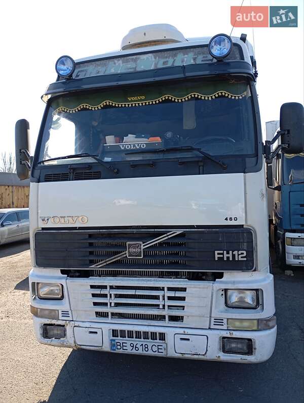 Тягач Volvo FH 12 2001 в 