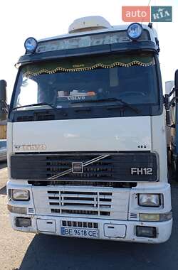 Тягач Volvo FH 12 2001 в 