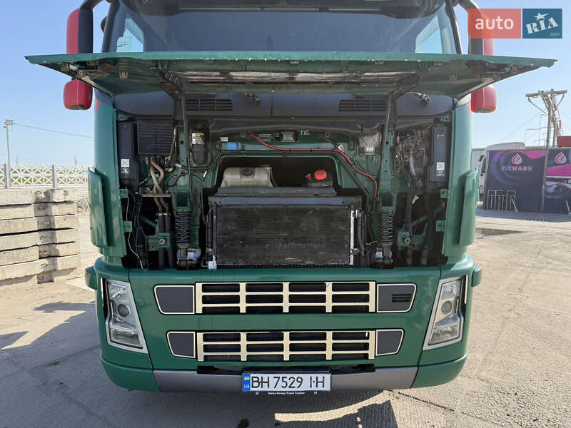 Тягач Volvo FH 12 2006 в Одессе