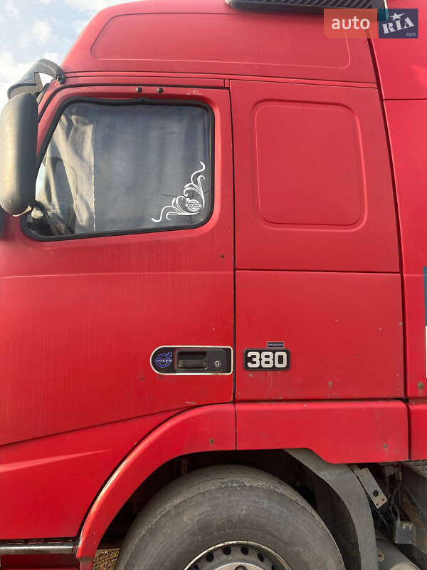 Тягач Volvo FH 12 1998 в Киеве