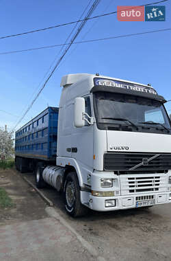 Зерновоз Volvo FH 12 1996 в 
