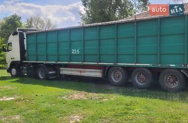 Зерновоз Volvo FH 12 1997 в 