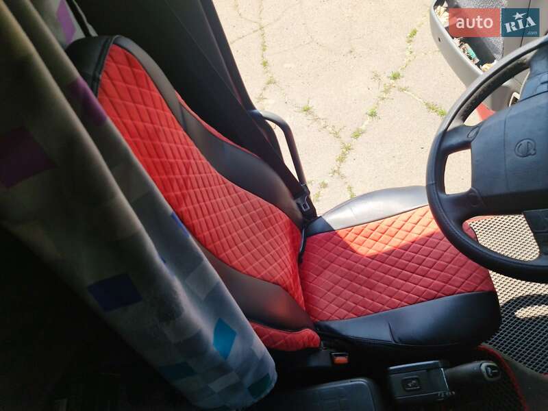 Тентованый Volvo FH 12 2004 в Николаеве