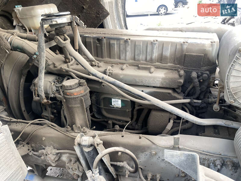 Тентованый Volvo FH 12 2000 в Запорожье