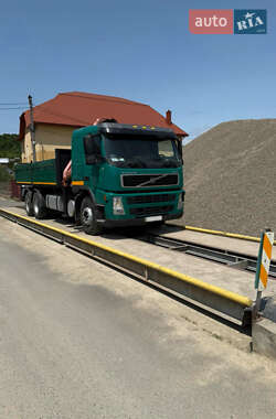 Кран-маніпулятор Volvo FH 12 2004 в 