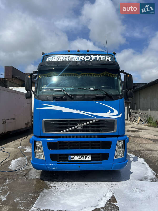 Тягач Volvo FH 12 2002 в Луцке