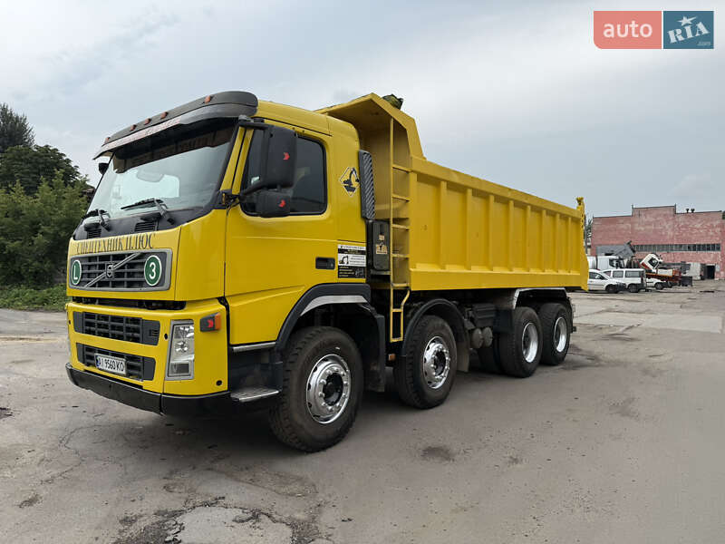 Самосвал Volvo FH 12 2004 в Киеве