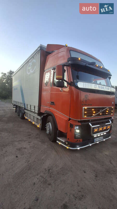 Тентованый Volvo FH 12 2005 в Ичне