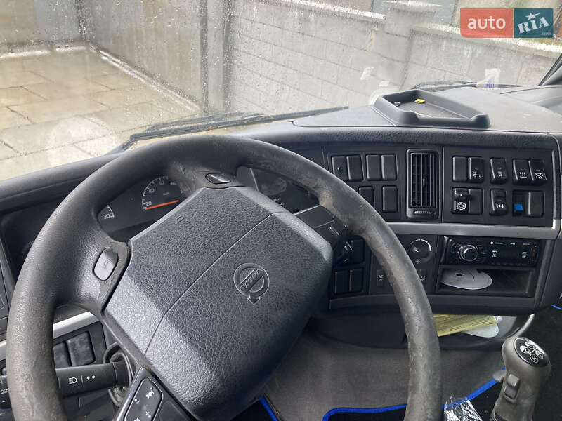 Борт Volvo FH 12 2003 в Хусте фото 10 Борт Volvo FH 12 2003 в Хусте