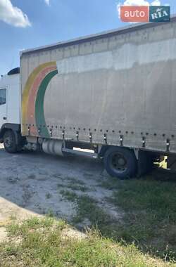 Другие грузовики Volvo FH 12 2001 в 