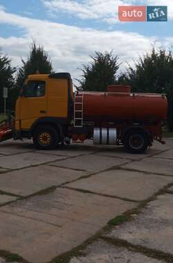 Уборочно-поливочные автомобили Volvo FH 12 1997 в  фото 3 Уборочно-поливочные автомобили Volvo FH 12 1997 в