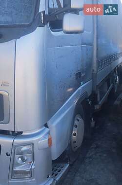 Тентованый Volvo FH 12 2002 в  фото 4 Тентованый Volvo FH 12 2002 в
