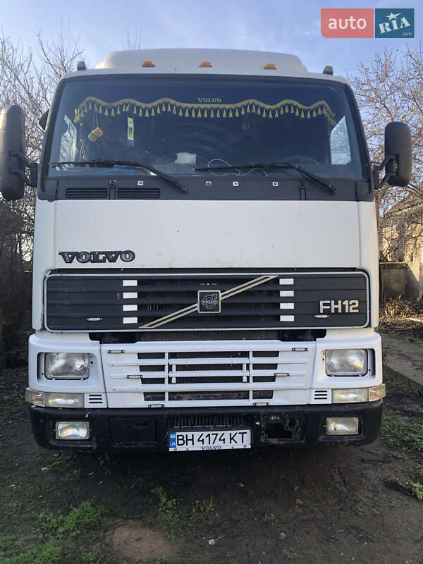 Тягач Volvo FH 12 1998 в Сарате фото 2 Тягач Volvo FH 12 1998 в Сарате